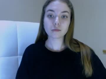 girl cam all day zoey_deuttch image #3696332