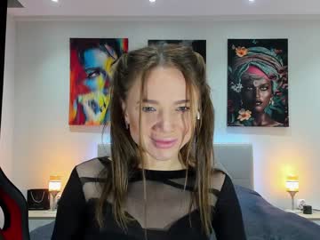girl cam all day evelyn_clare image #3845360