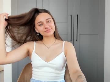 girl cam all day eleonora_linn image #2090941