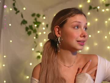 girl cam all day april_blush image #8000132