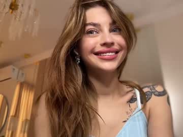 girl cam all day cuteelsa_ image #8195671