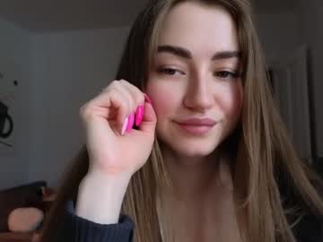girl cam all day strawberryjamx image #5162831