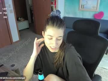 girl cam all day cidergal69 image #9042880