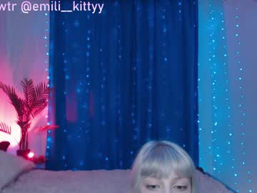 girl cam all day lit1le_kitty_ image #415888