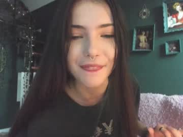 girl cam all day bmwm5f90 image #8768641