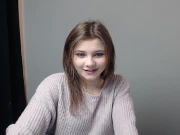 girl cam all day relax_nina image #473748