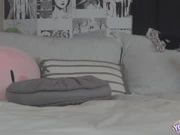 girl cam all day yogendub image #1785349