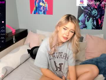 girl cam all day ukra1ne_barbie image #1811631