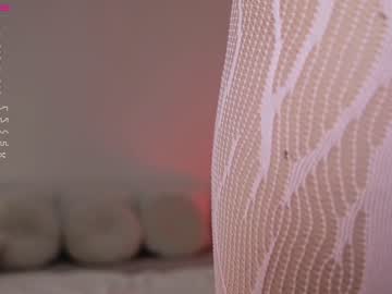 girl cam all day fit___girl image #4685229