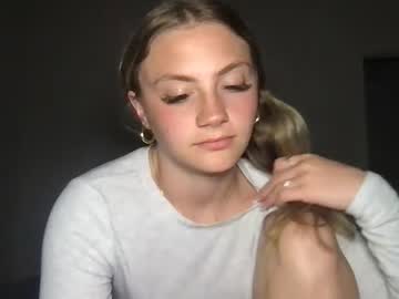 girl cam all day daisyparkerxo image #6734638