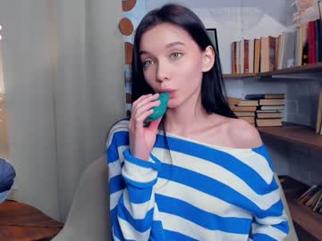 girl cam all day riskyproject image #9081622