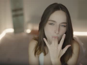 girl cam all day silent_chill image #6191271