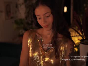 girl cam all day effylowell_ image #6733434