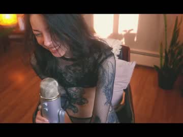 girl cam all day ambientink image #1914174