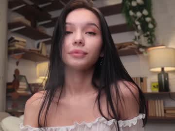 girl cam all day riskyproject image #8228428