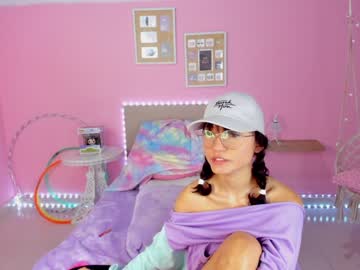 girl cam all day little_effy18 image #2575012