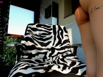 girl cam all day sassyt33n image #3079624
