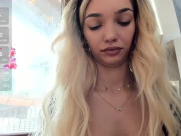 girl cam all day sassyt33n image #9129689