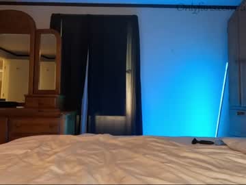 couple cam all day ari_lovexo image #2287297