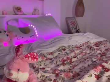 girl cam all day keirasworld image #9446002