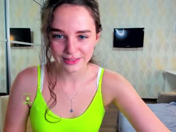 girl cam all day demurelixir image #2250373