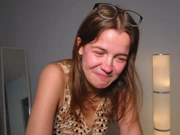 girl cam all day eli_sun image #7145766