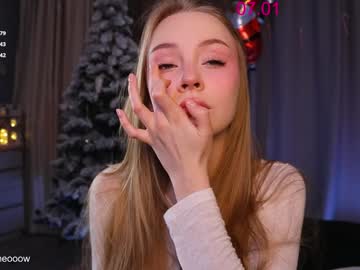 girl cam all day lissa_meooow image #8602946