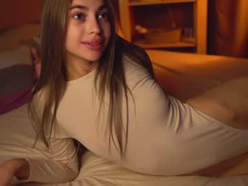 girl cam all day cuteelsa_ image #5880247