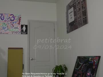 girl cam all day petitebrat image #7779283
