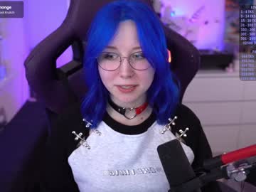 girl cam all day blue_mooncat image #7917867