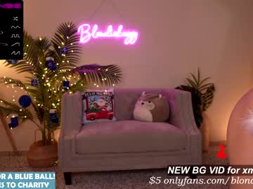 girl cam all day blondiekayy image #3385340