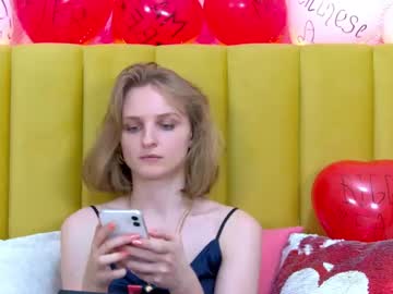 girl cam all day nicolenelsons image #6320463
