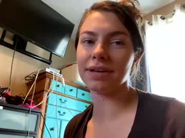 girl cam all day chroniclove image #2708722