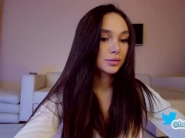 girl cam all day hollyextra image #3382680