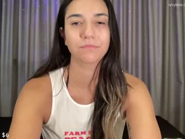 girl cam all day amberdeltoro image #8805922