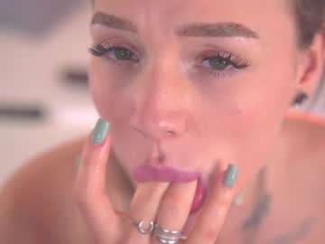 girl cam all day bllowjoyy image #9733519