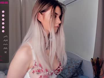 girl cam all day elfas_cute image #4829958