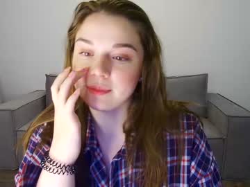 girl cam all day tutti_frutti_ image #2692689
