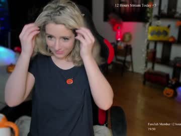 girl cam all day kimilee22 image #5595460