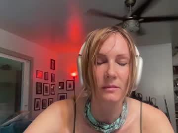 girl cam all day kaileeshy image #2238384