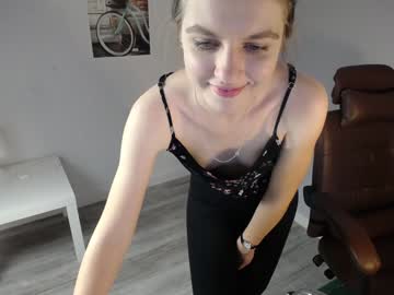 girl cam all day lana_heisstt image #502789