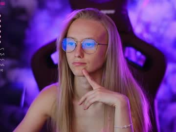 girl cam all day angeellina image #5035840