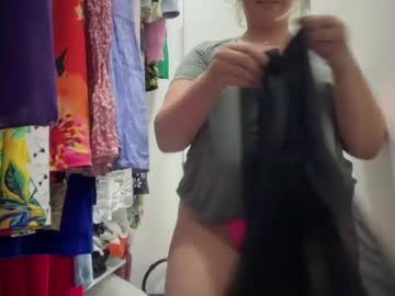 girl cam all day kiradivine image #7189363