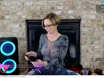 girl cam all day champagnefun image #6448674