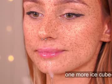 girl cam all day artease image #3246958