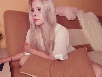 girl cam all day 0pinkrose0 image #2309470