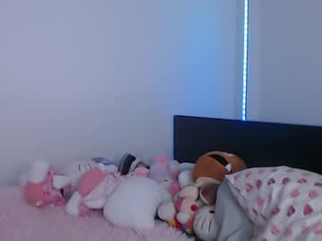 girl cam all day zoweybunni image #7300472