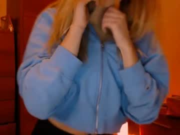 girl cam all day bitter_moon image #3784317