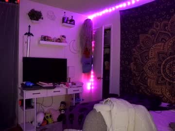 girl cam all day laylas_universe image #8004136