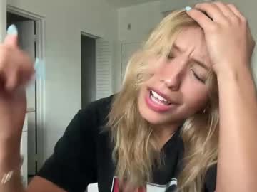 girl cam all day paigesylviaa image #8834038